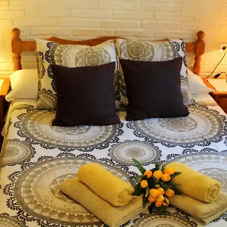 Spacious House In Poble Nou With Garden Holiday home