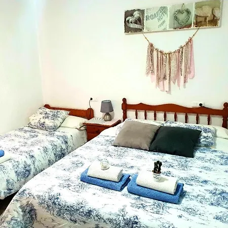 Spacious House In Poble Nou With Garden